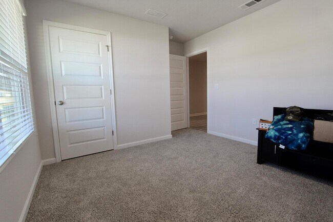 Building Photo - 2662 Saltgrass Wy