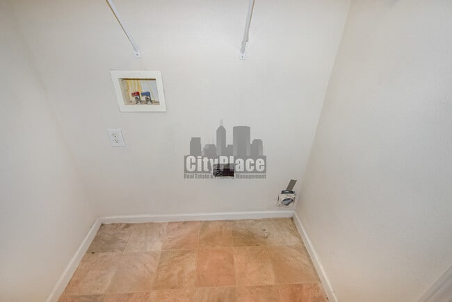 Building Photo - 312 Harts Ford Way