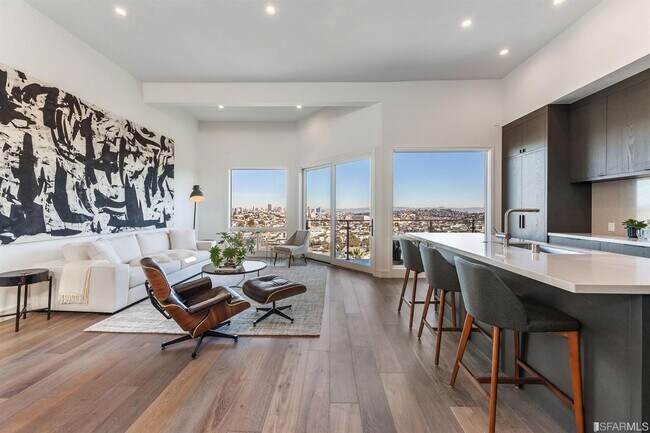 Building Photo - Glen Park: Impressive Top Floor Unfurnishe...