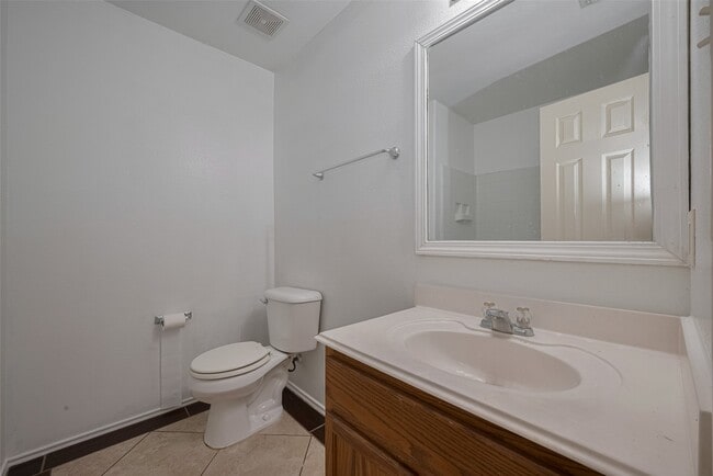 Building Photo - 6814 Shallow River Ct
