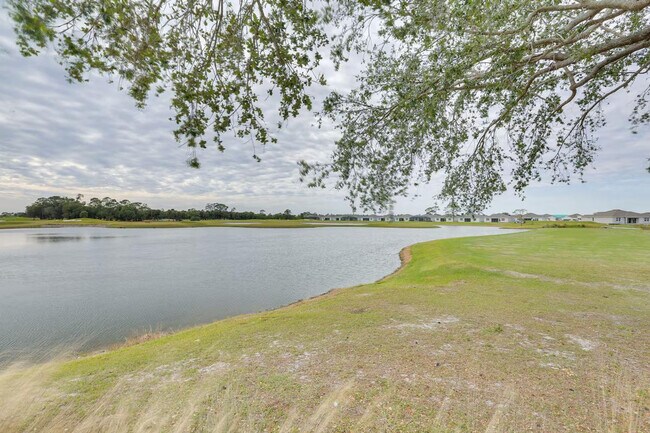 Building Photo - 18461 Copperhead Dr