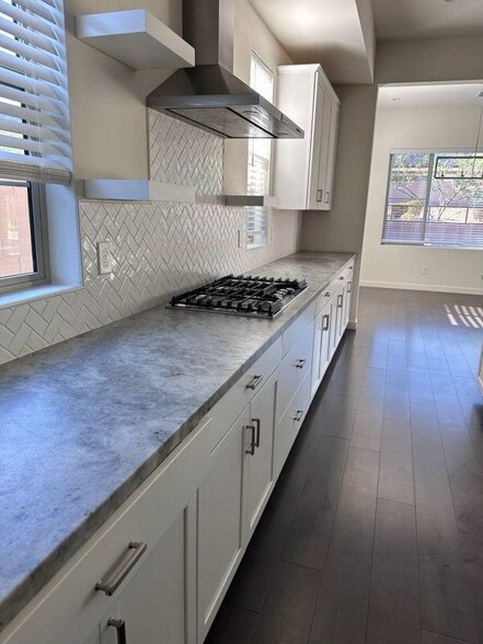 Building Photo - 3427 E Harwell Rd