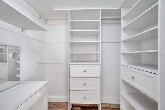 Building Photo - 1520 Windmill Pointe Rd