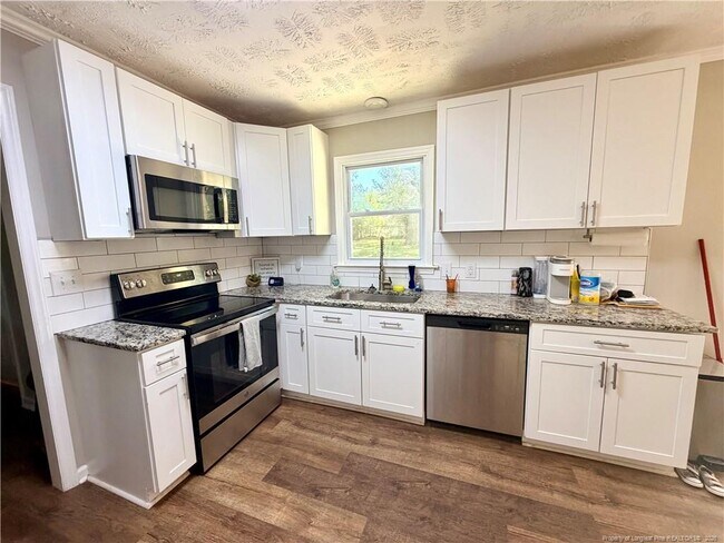 Building Photo - 5313 N Sumac Cir