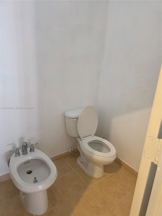 Building Photo - 16643 SW 80th Terrace