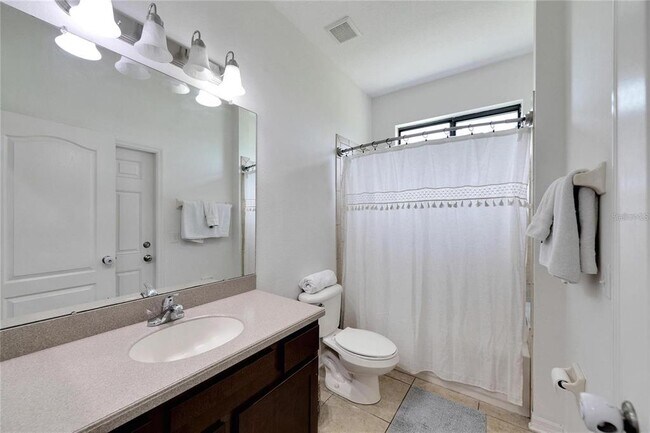 Building Photo - 307 Star Shell Dr