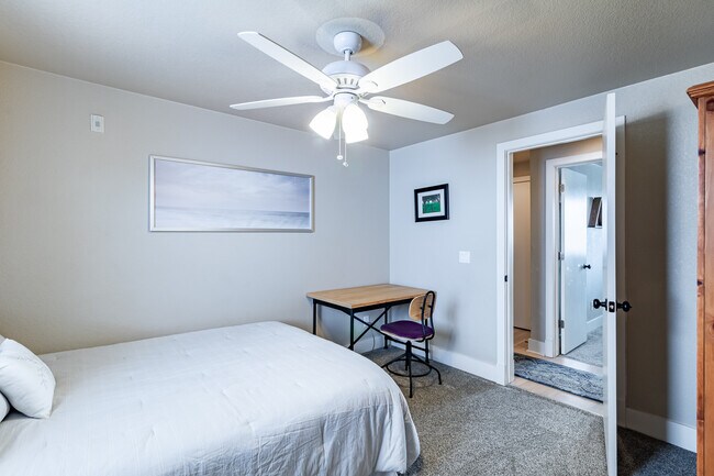 Building Photo - 120 S Pennsylvania St