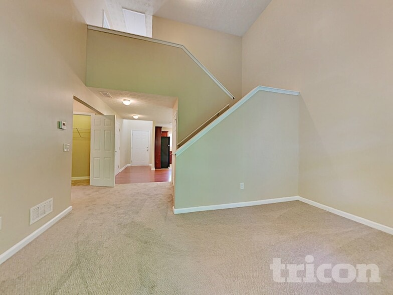 Building Photo - 1416 Meadow Ct