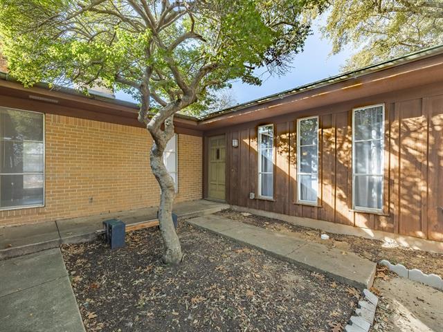 Building Photo - 4615 Ranch View Rd