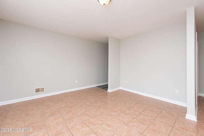 Building Photo - 41 Seabreeze Way