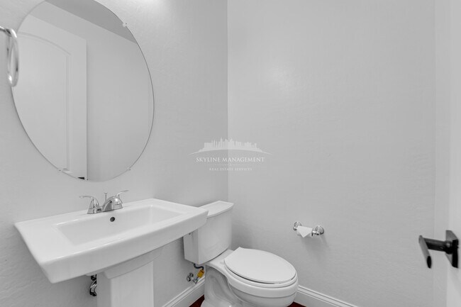 Building Photo - 12549 Lylan Ridge St