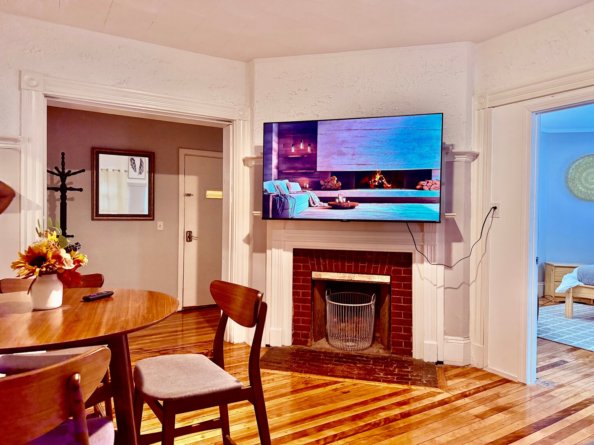 Building Photo - 243 Ohio St