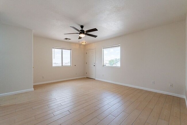 Building Photo - 9746 E Sascha St