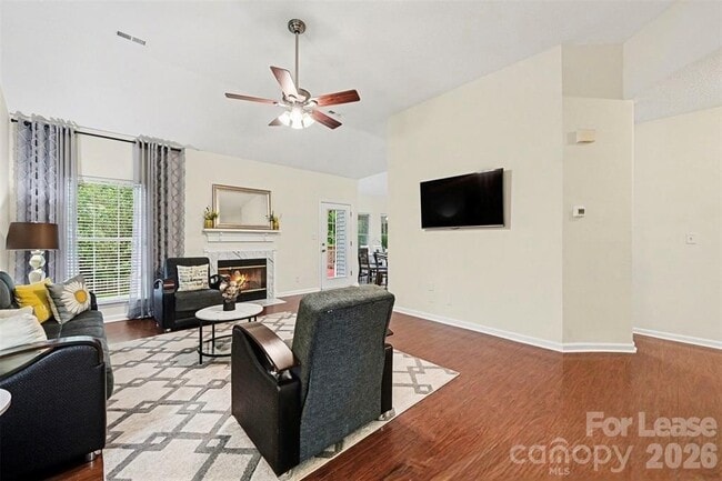 Building Photo - 13505 Gatestone Ln