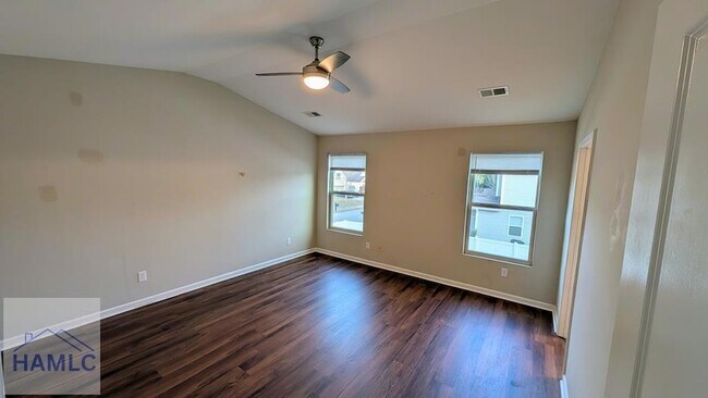 Building Photo - 418 Valdez Ct