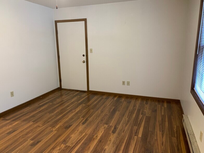 Building Photo - 1742 S Broad St