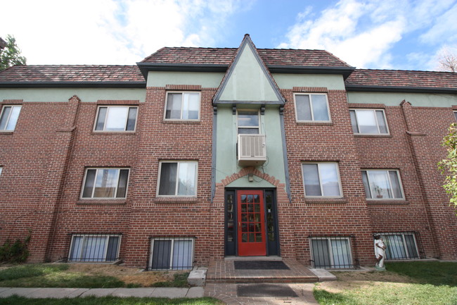 Primary Photo - Crystal Rose Apartments