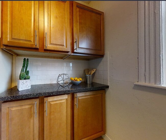 Building Photo - 1149 Commonwealth Ave