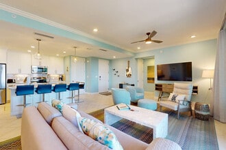 Building Photo - 396 Aruba Cir