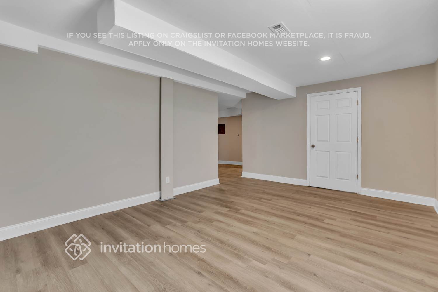 Building Photo - 3742 Saddle Ridge Dr SW