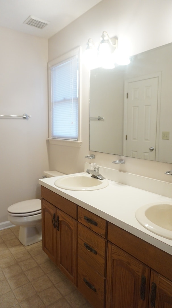 Building Photo - 508 Georgetown Cir