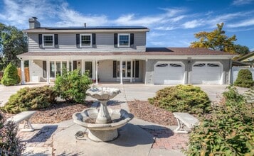 Building Photo - Cozy Home Centrally located Colorado Sprin...