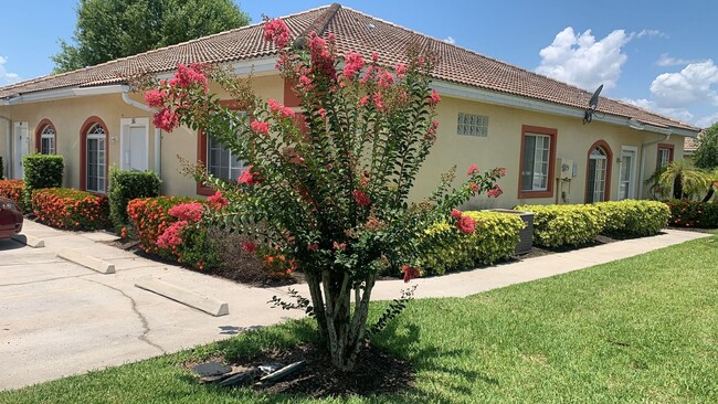 Primary Photo - 2 Bedroom 2 Full Bath Townhome in LAKE MARION RESORT