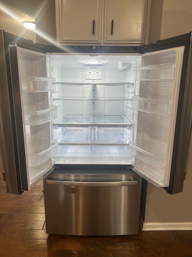 Building Photo - Zortman