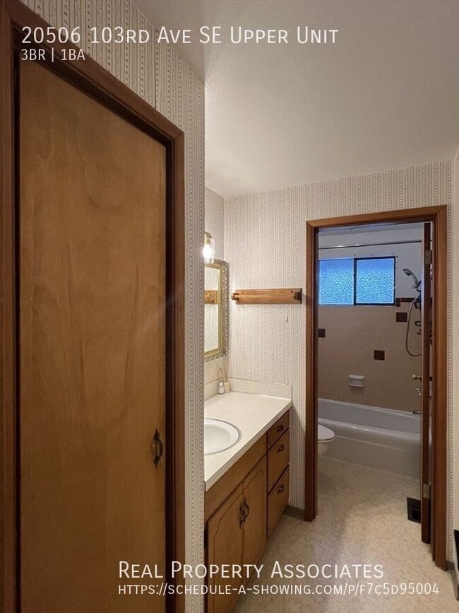 Building Photo - 20506 103rd Ave SE