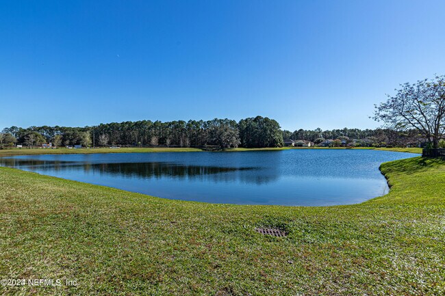 Building Photo - 12212 Angleterre Dr