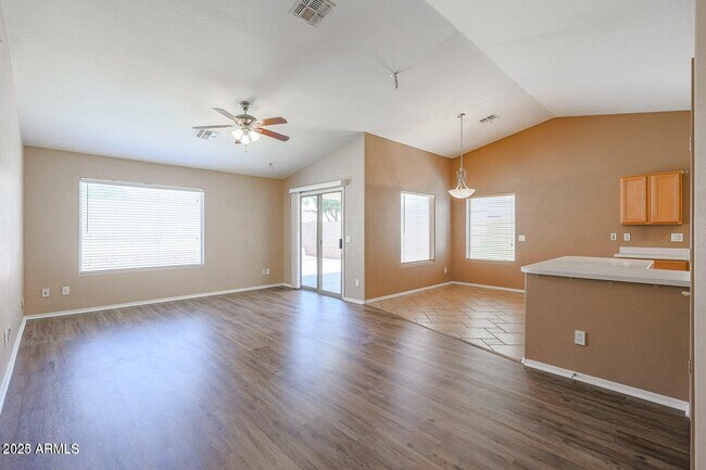 Building Photo - 15230 W Crocus Dr