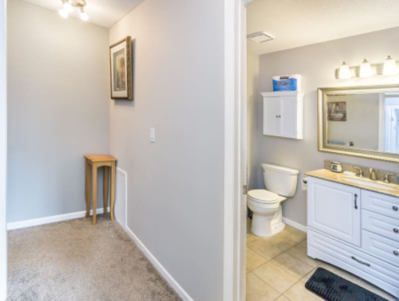 Building Photo - 1810 Donegal Dr