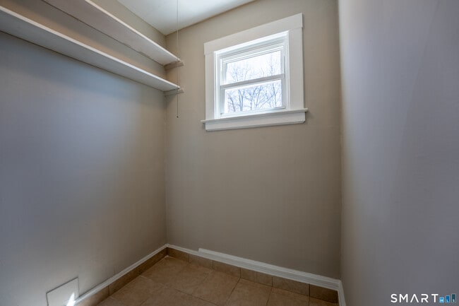 Building Photo - 47-49-49 Roxbury St