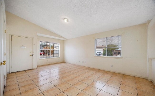 Building Photo - 2488 Tierra Rica Way