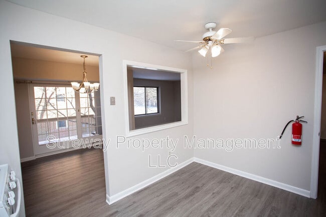 Building Photo - 171 Echelon Rd