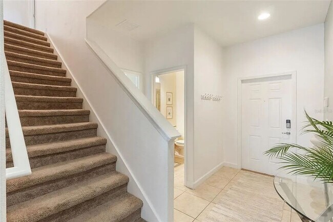 Building Photo - 8942 Cuban Palm Rd