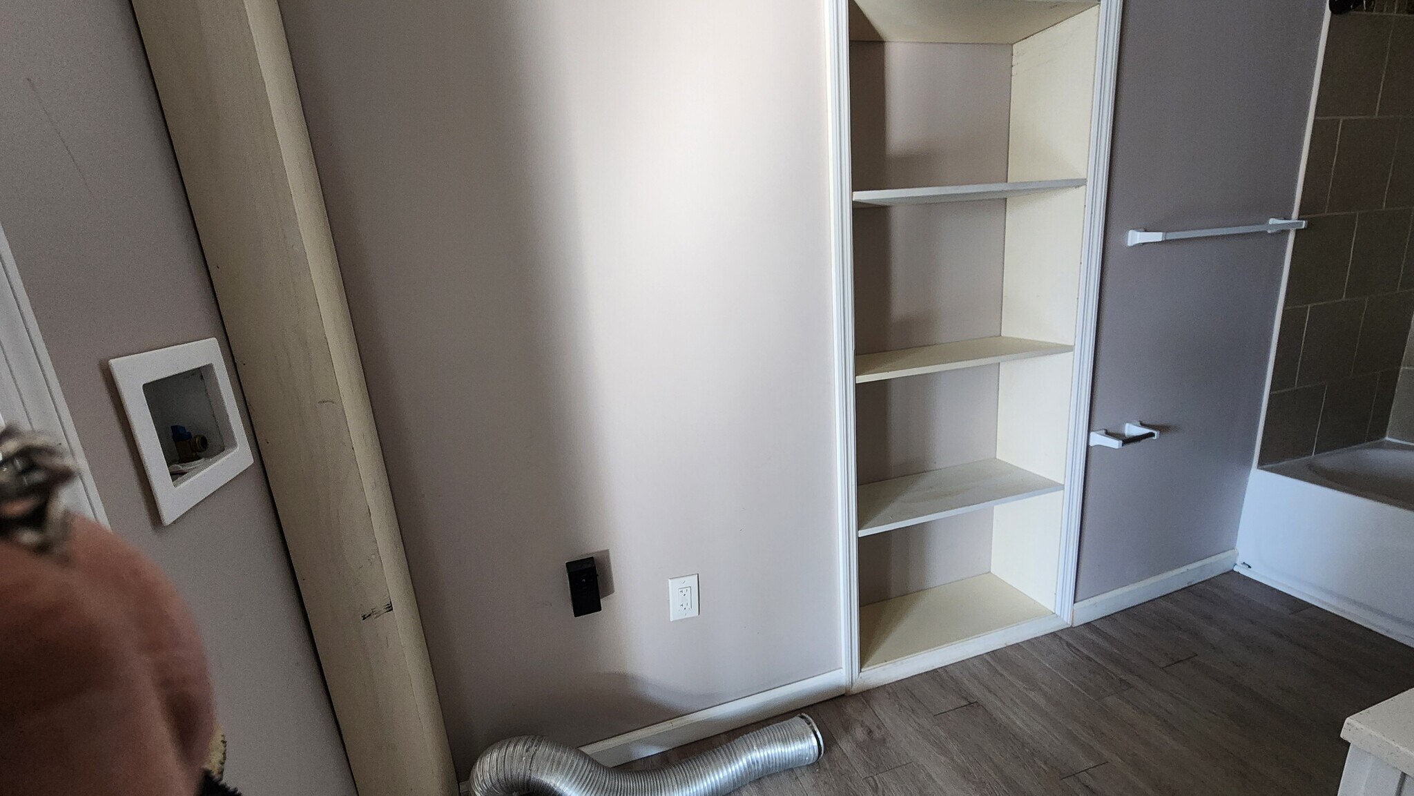 washer and dryer hook ups - 40 Northern Dr