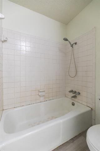 Building Photo - 4925 Greenslope Dr