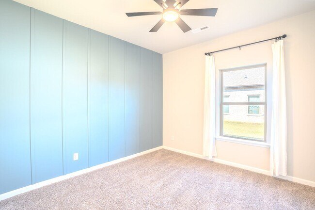 Building Photo - 14145 Lannister Ln