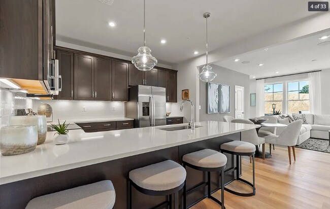 Building Photo - 9218 Magellan Pkwy