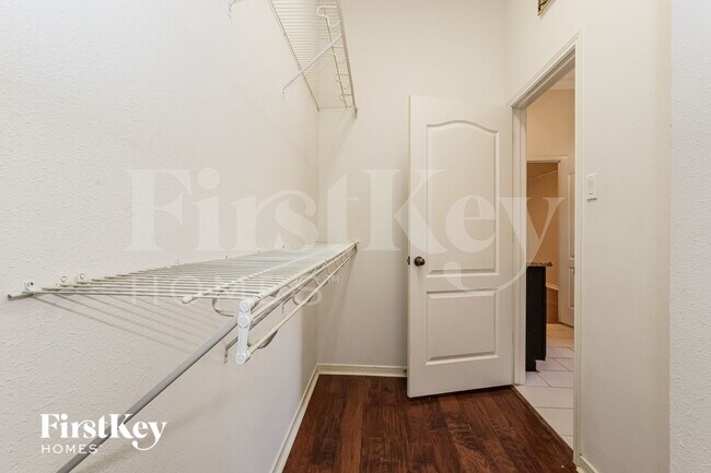 Building Photo - 21735 Orange Maple Ct
