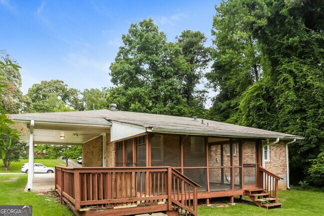 Building Photo - 2609 Farn Dr