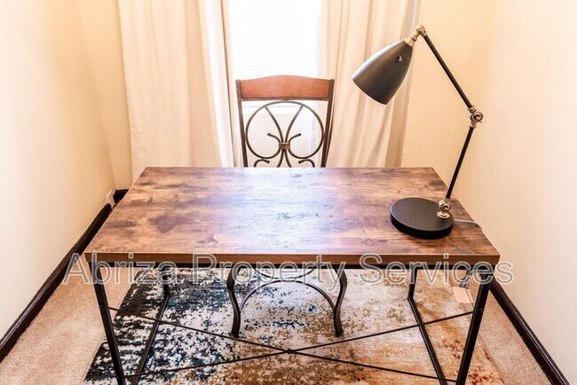 Building Photo - 2153 Stansbury St