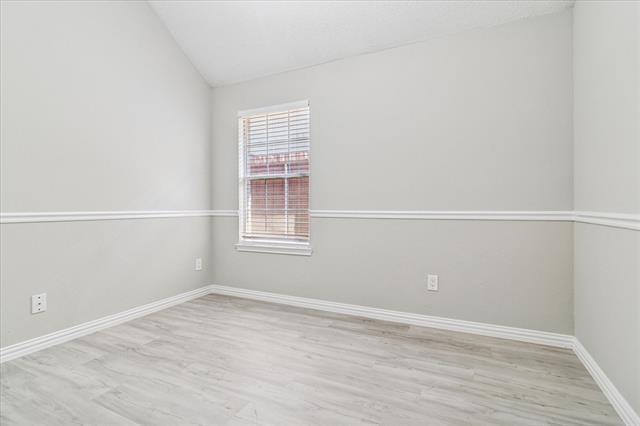 Building Photo - 711 Cottonwood Bend Dr