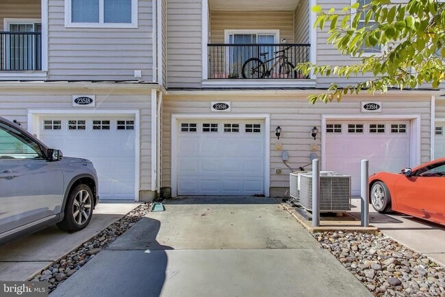 Building Photo - 23516 Hopewell Manor Terrace