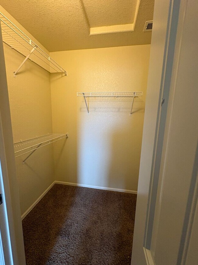 Building Photo - 3 Bedroom 2.5 Bath Townhome  with AC in Lorson Ranch