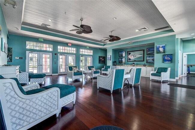 Building Photo - 5111 Coquina Key Dr SE