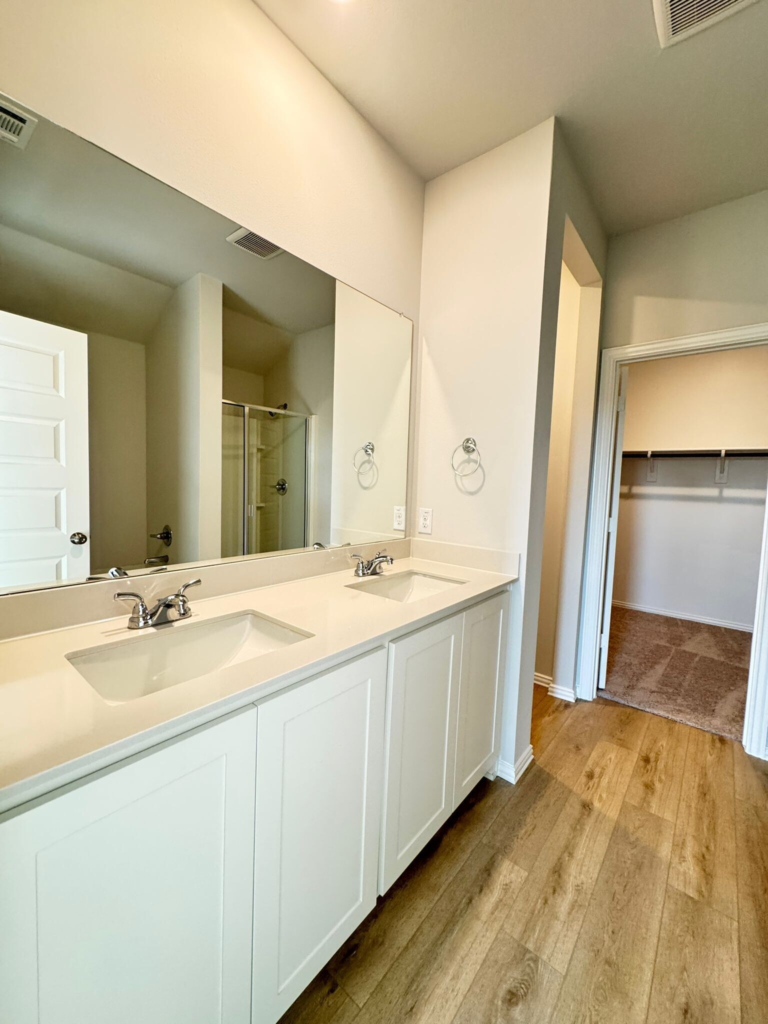 Building Photo - 2022 Sycamore Ridge Trl