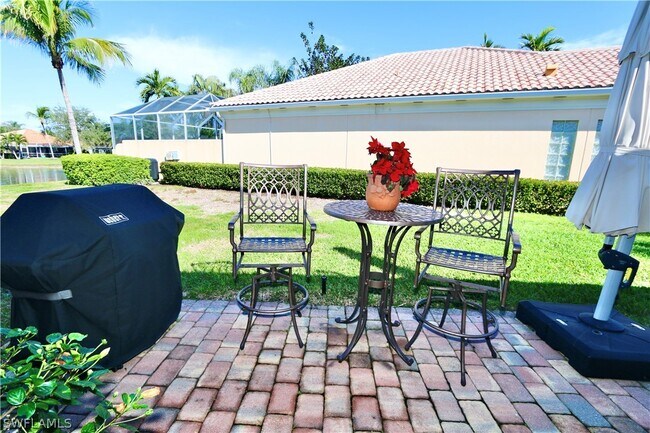 Building Photo - 5495 Freeport Ln