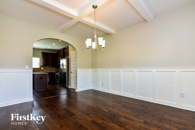 Building Photo - 1690 Long Acre Dr